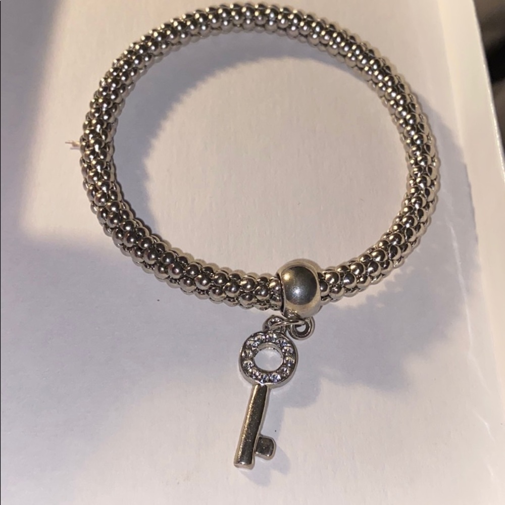 bracelet - Picture 2 of 2